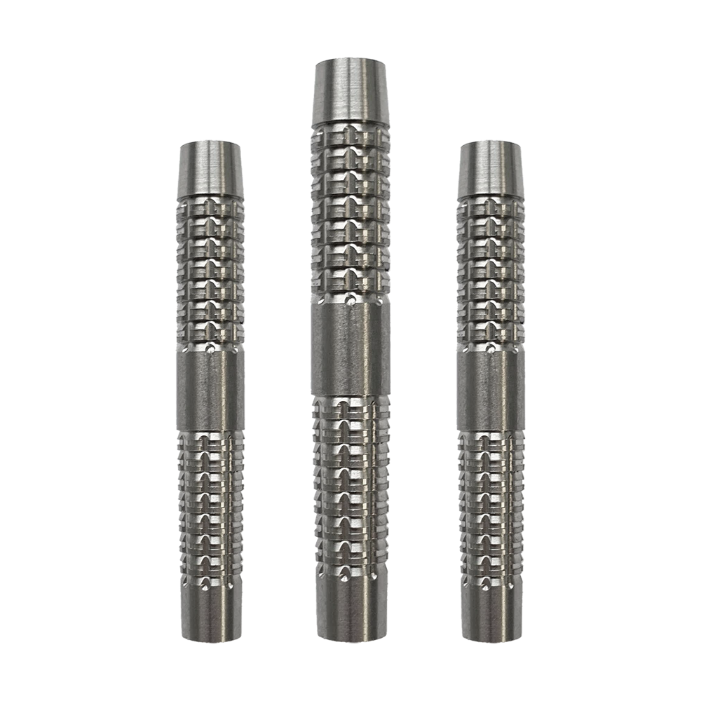 Das Bild zeigt drei silberne Dart-Barrels der Marke McDart SilverGrip Softdart, jeweils mit einem Gewicht von 20 Gramm. Die Barrels haben eine strukturierte, griffige Oberfläche für besseren Halt.